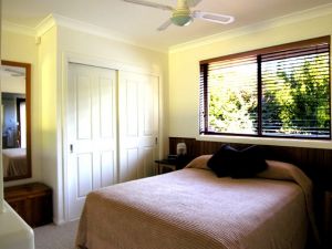 Mescals at Pampoolah Bed and Breakfast - Accommodation Australia
