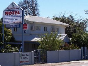 Palm Valley Motel and Self Contained Holiday Units - Accommodation Australia