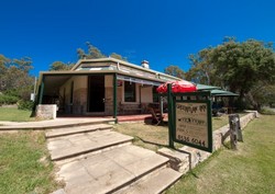 Greenman Inn - Accommodation Australia